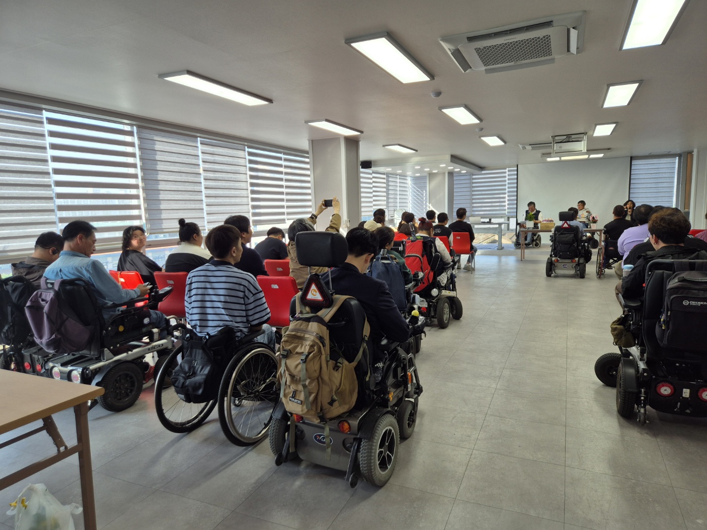 KakaoTalk_20250430_173234306_06.jpg