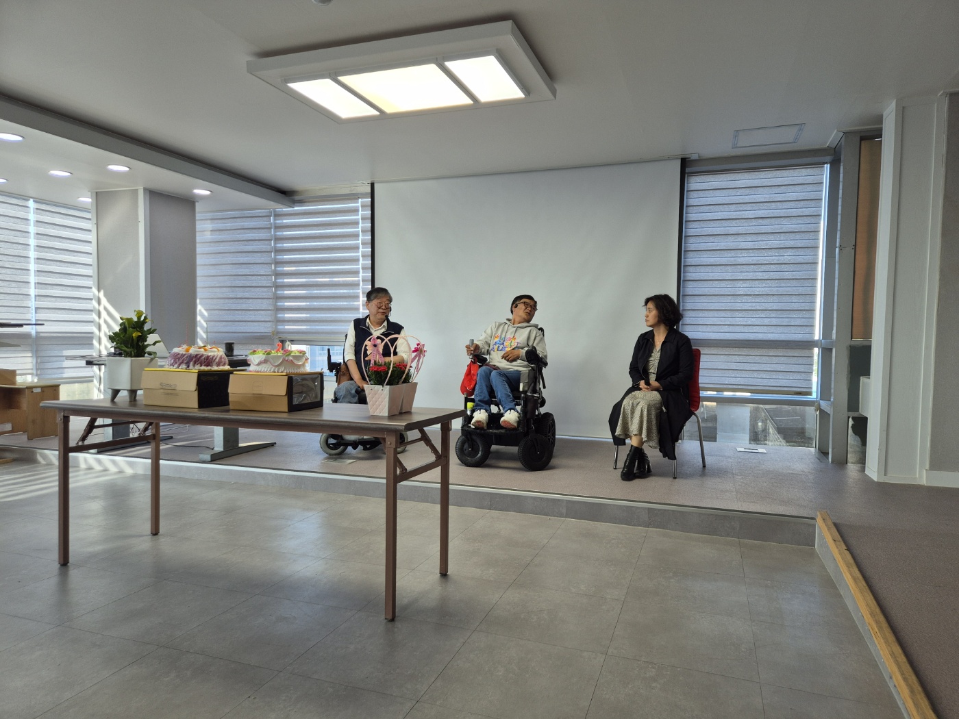 KakaoTalk_20250430_173234306_09.jpg